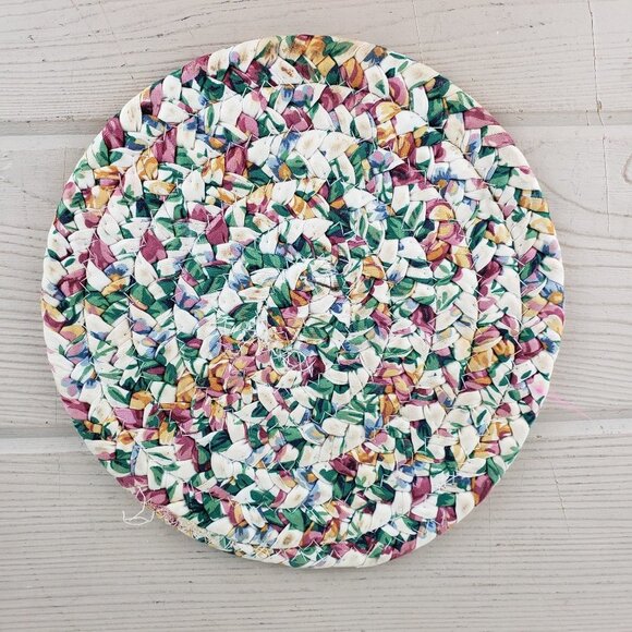 Vintage Set of 3 Straw and Fabric Trivets - Picture 5 of 5